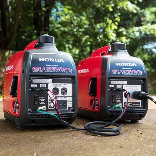 Honda EU2200i Generator with EU2200IC and Parallel Cables set to help keep your frozen 3 month food supply from going bad