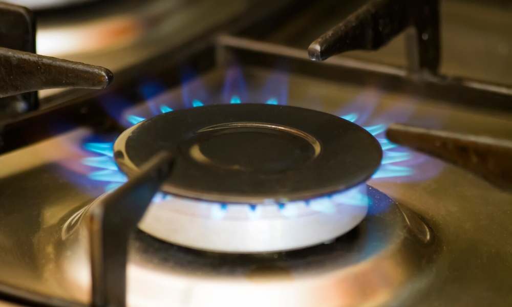 how to boil water without power using a gas stove